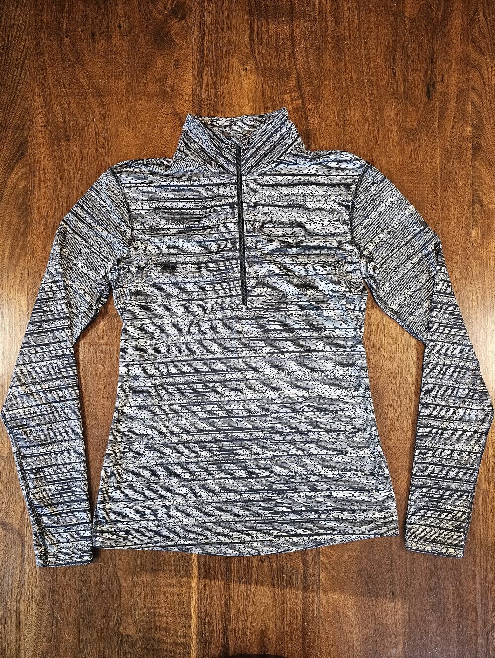 Nike Women's Dri-Fit Quarter Zip Black And White Long Sleeve Top Size Large